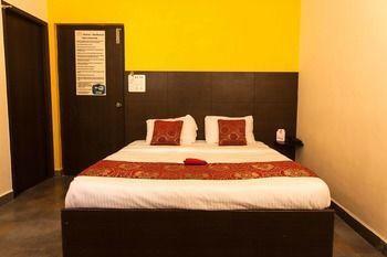 Oyo Thiruvanmiyur 3*