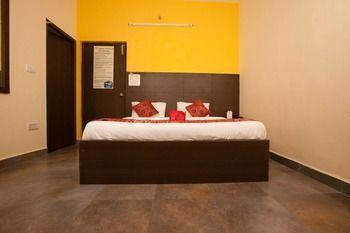 Hotel Oyo Thiruvanmiyur Chennai